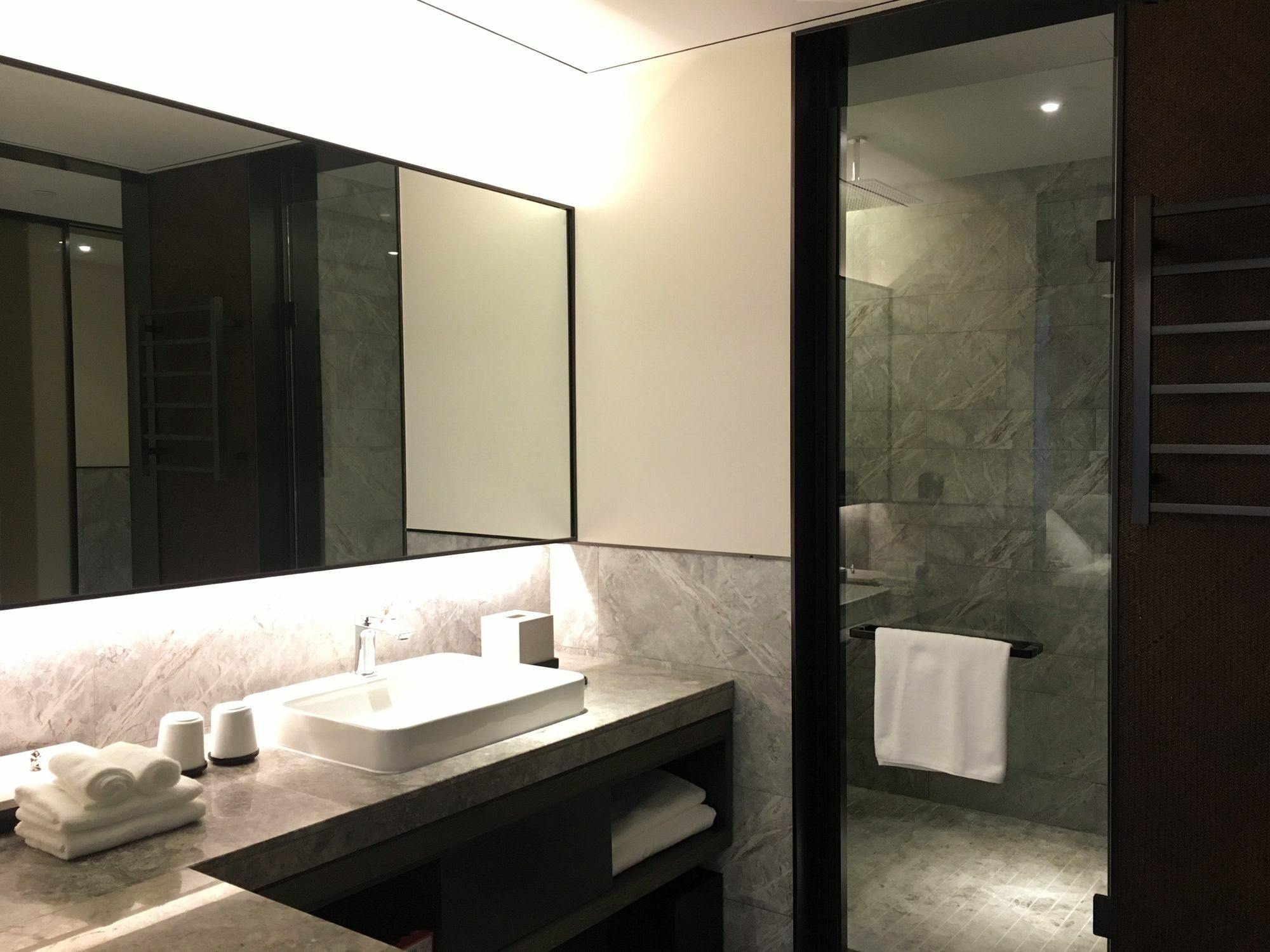 Joya Shanghai Xujiahui Hotel Exterior foto